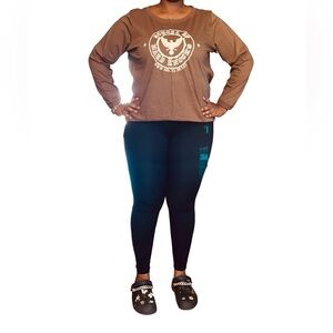 SIMPLY BE “SCHOOL OF HARD KNOCKS” SWEATSHIRT - BROWN SIZE 16 (NEW WITH TAGS) A19